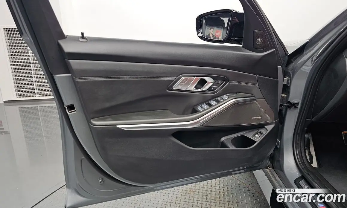 BMW M3 2025 3.0 автомат (гидро), фото 13