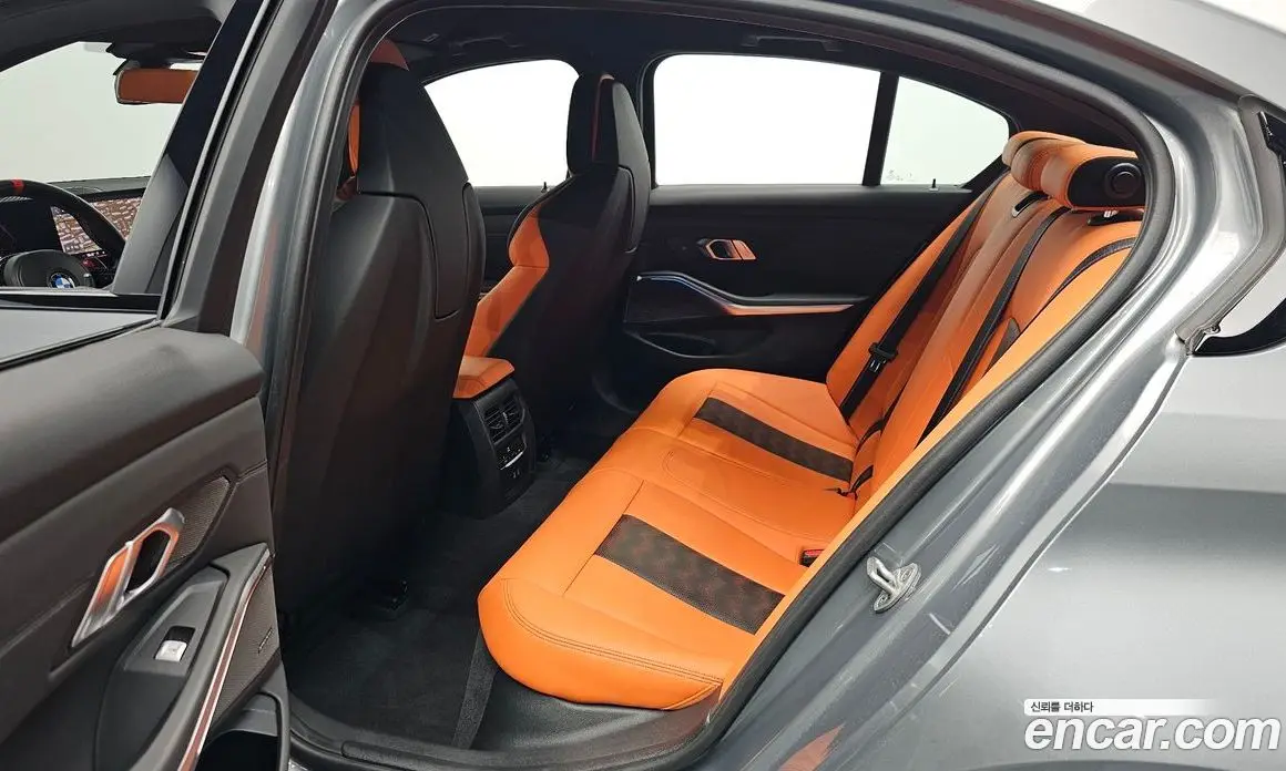 BMW M3 2025 3.0 автомат (гидро), фото 16