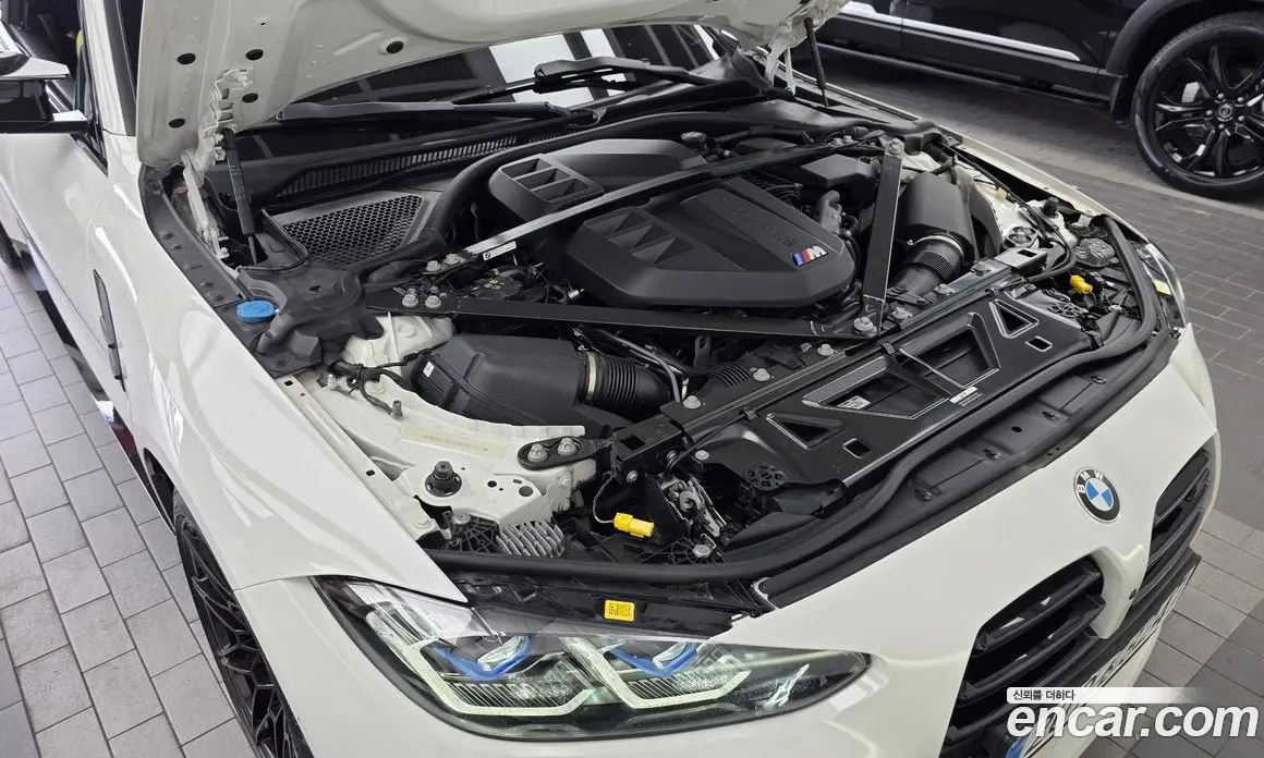 BMW M4 2024 3.0 автомат (гидро), фото 6