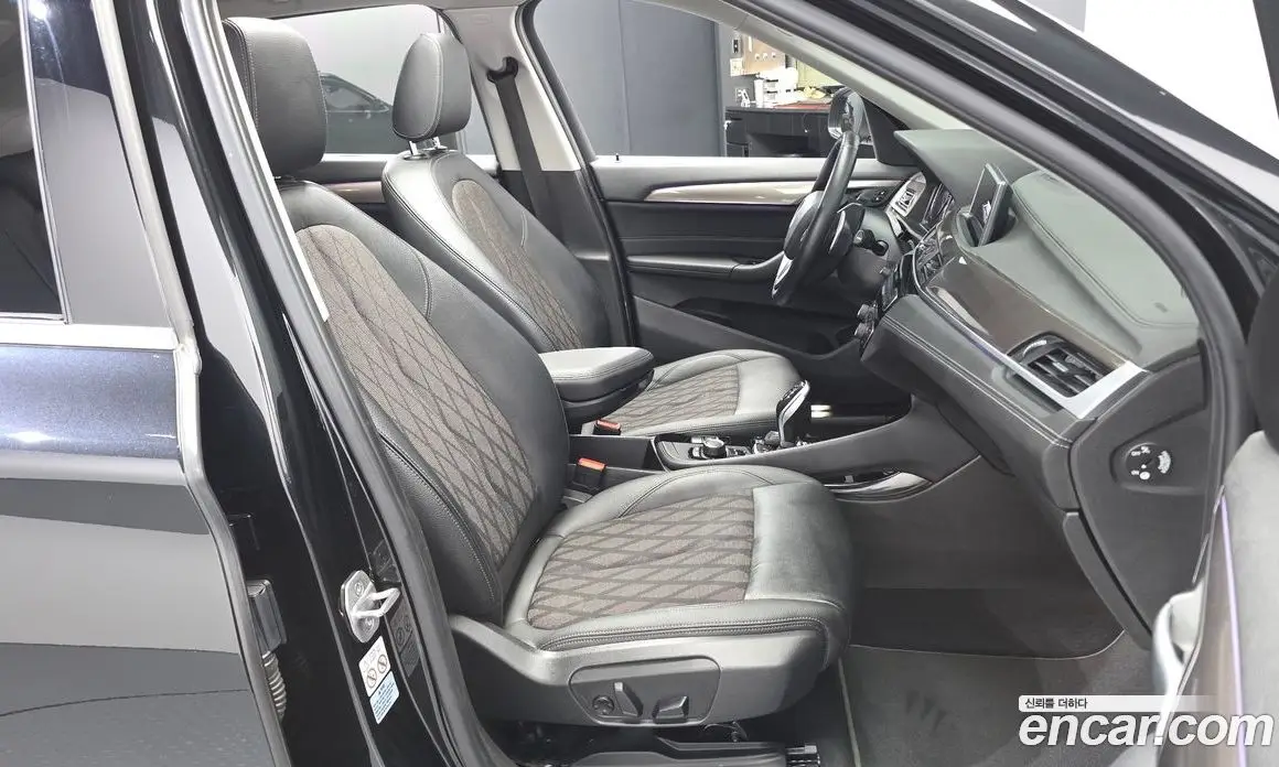 BMW X1 2020 2.0 автомат (гидро), фото 17 BMW X1 2020 2.0 автомат (гидро), фото 17
