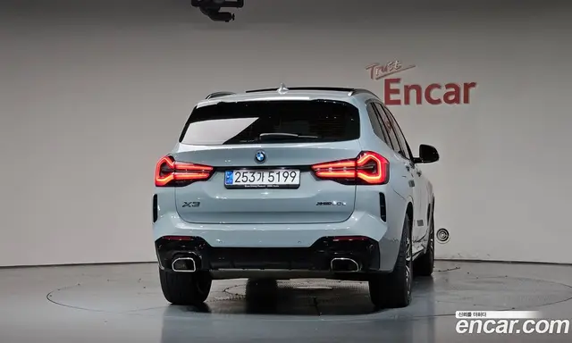 BMW X3 2023 2.0 автомат (гидро), миниатюра 3