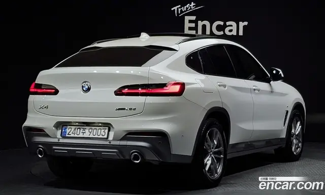 BMW X4 2018 2.0 автомат (гидро), миниатюра 2