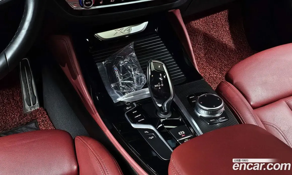 BMW X4 2018 2.0 автомат (гидро), фото 12