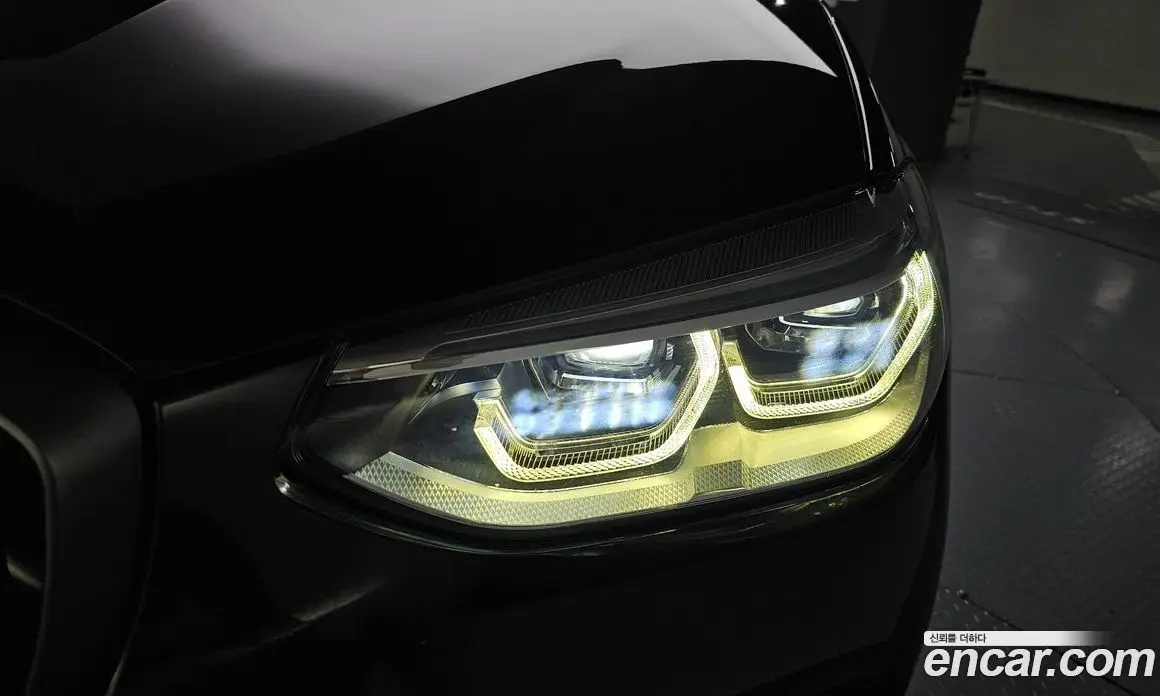 BMW X4 2019 3.0 автомат (гидро), фото 8