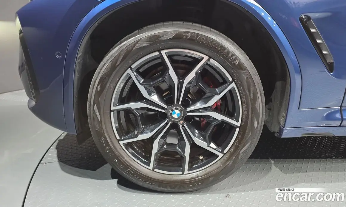 BMW X4 2023 2.0 автомат (гидро), фото 5 BMW X4 2023 2.0 автомат (гидро), фото 5