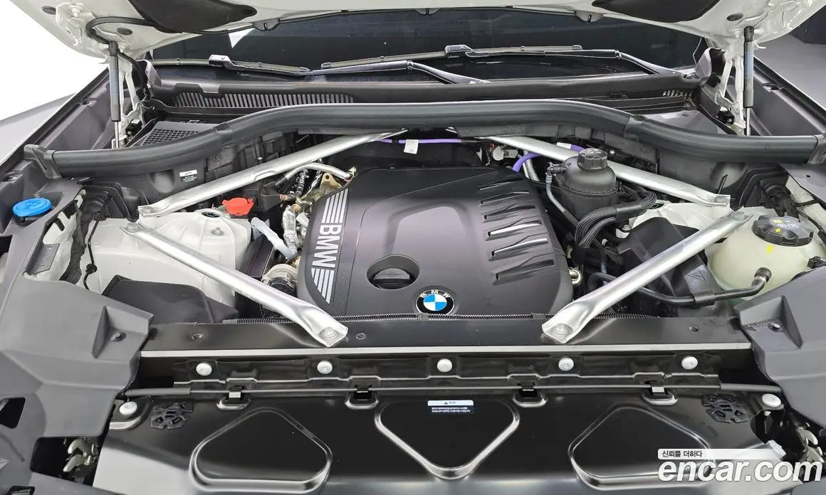 BMW X5 2025 3.0 автомат (гидро), фото 6