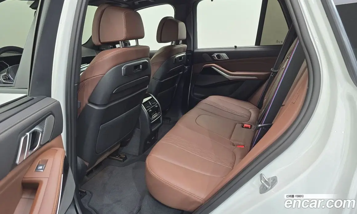 BMW X5 2025 3.0 автомат (гидро), фото 17