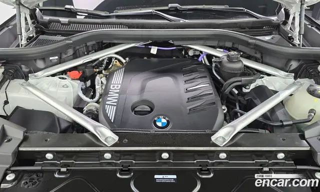 BMW X5 2025 3.0 автомат (гидро), миниатюра 6