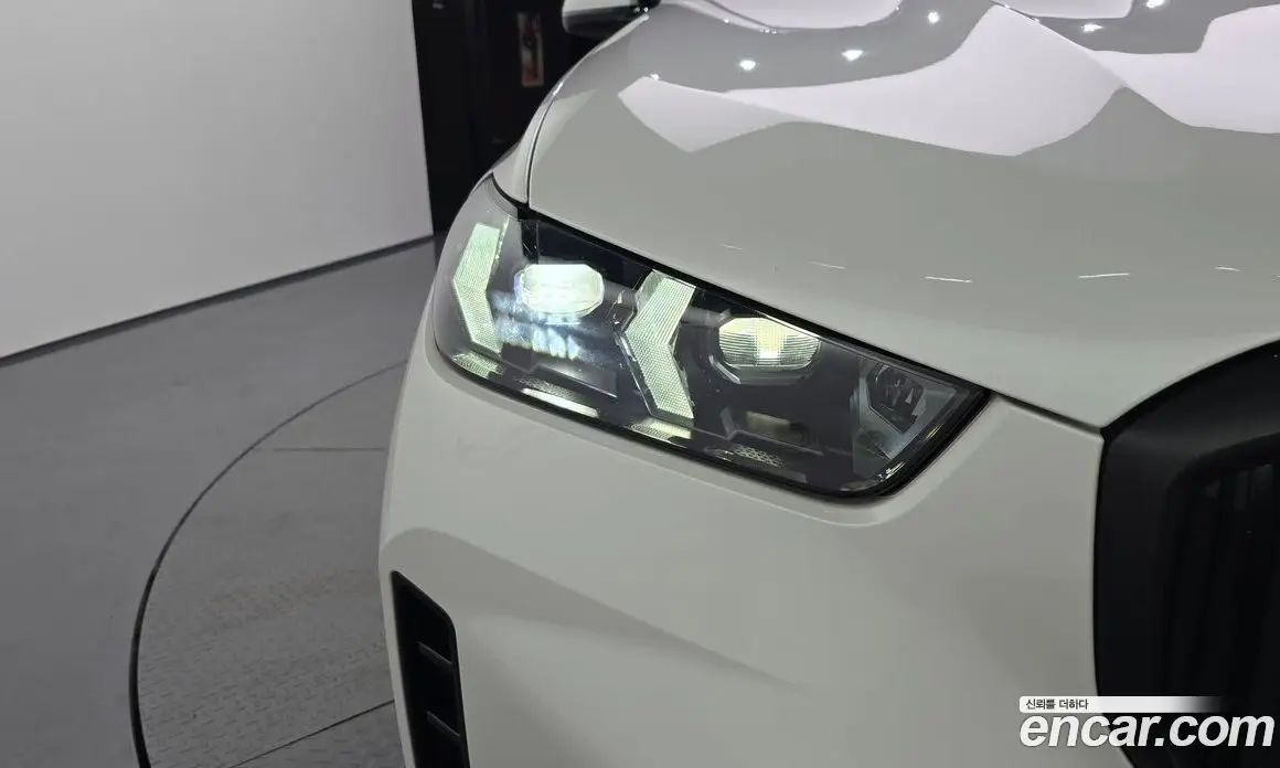 BMW X5 2025 3.0 автомат (гидро), фото 8