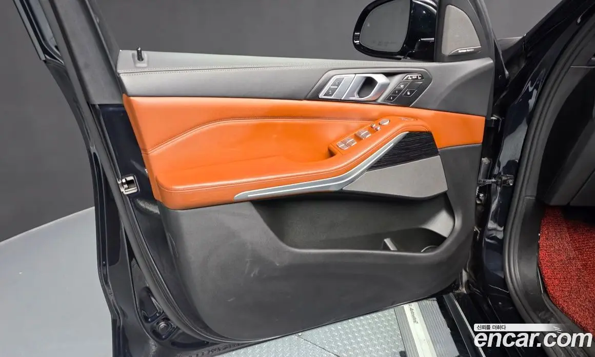 BMW X7 2020 3.0 автомат (гидро), фото 14