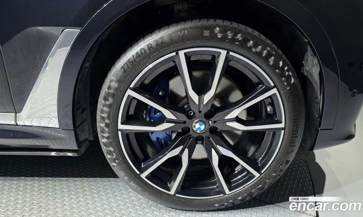 BMW X7 2020 3.0 автомат (гидро), фото 7