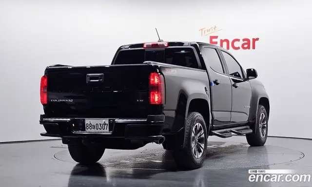 Chevrolet Colorado, 2021, 27 200 км
