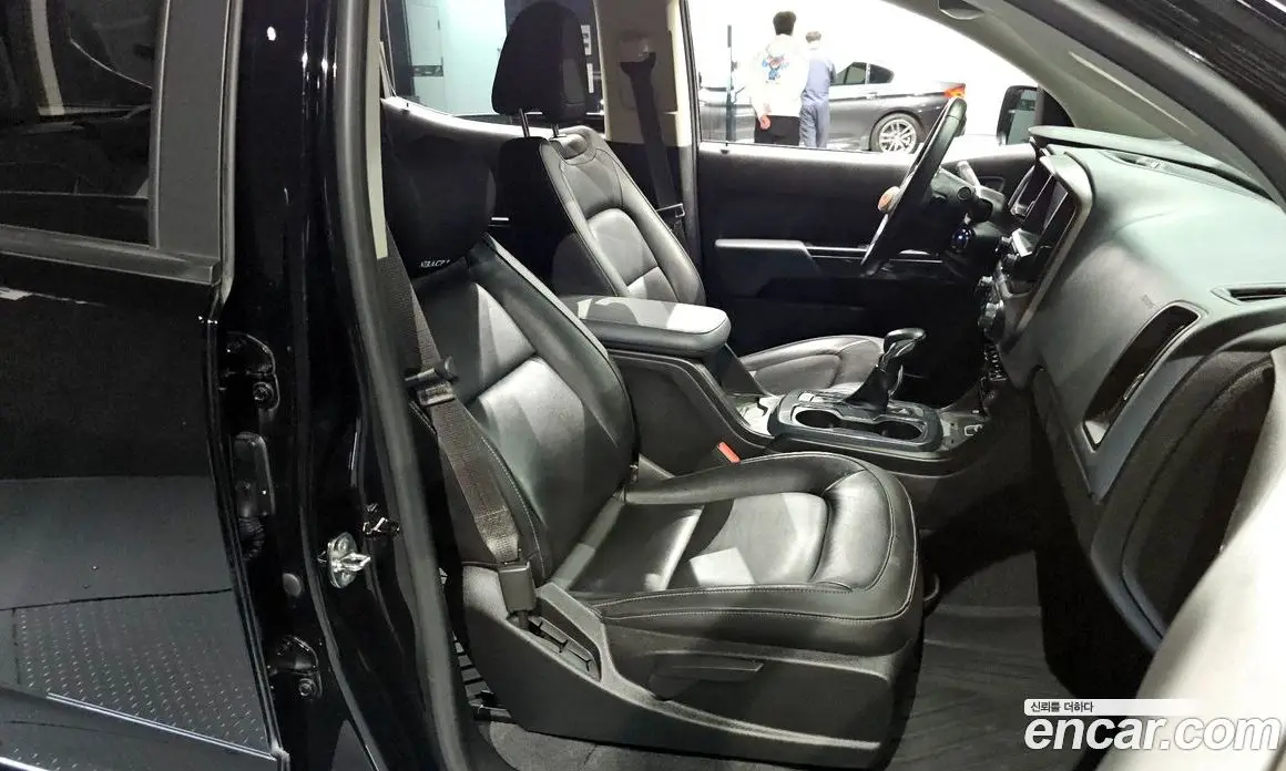 Chevrolet Colorado 2022 3.6 автомат (гидро), фото 18