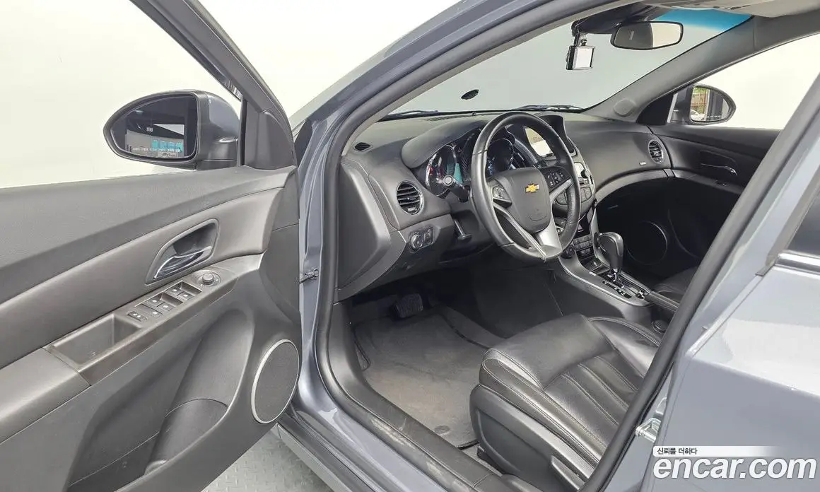 Chevrolet Cruze 2015 1.8 автомат (гидро), фото 13