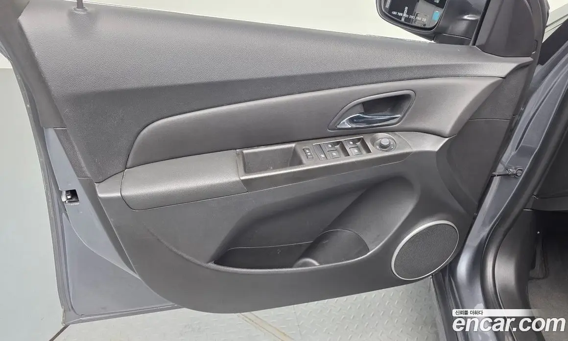Chevrolet Cruze 2015 1.8 автомат (гидро), фото 14