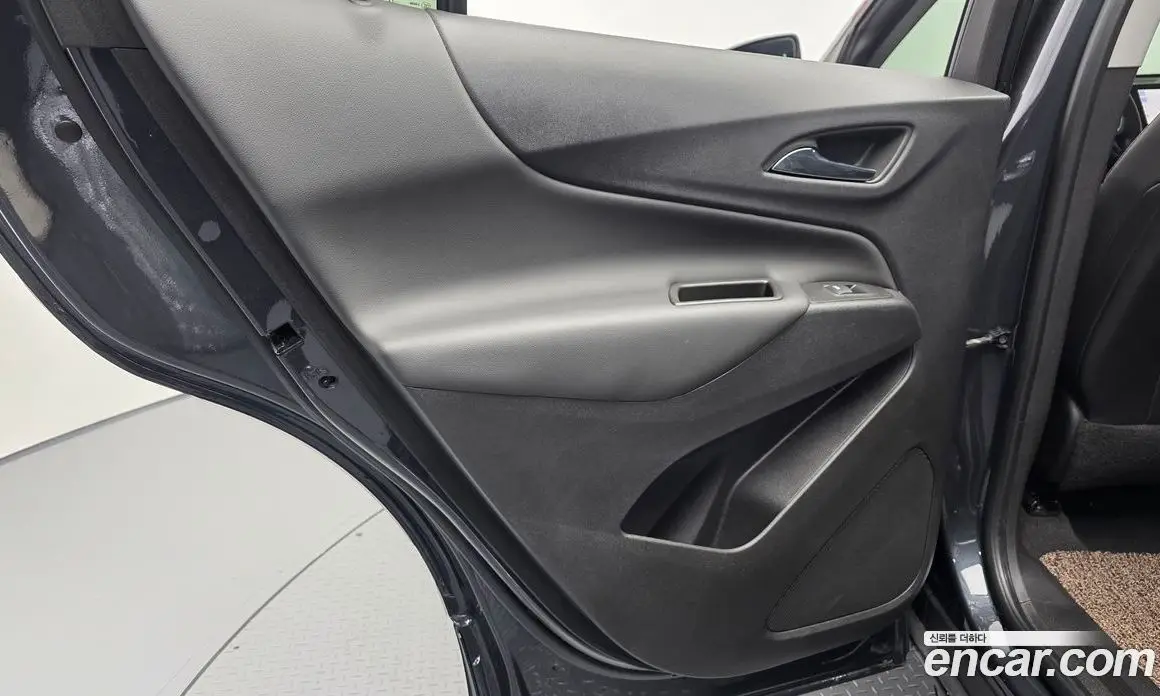 Chevrolet Equinox 2022 1.5 автомат (гидро), фото 14 Chevrolet Equinox 2022 1.5 автомат (гидро), фото 14