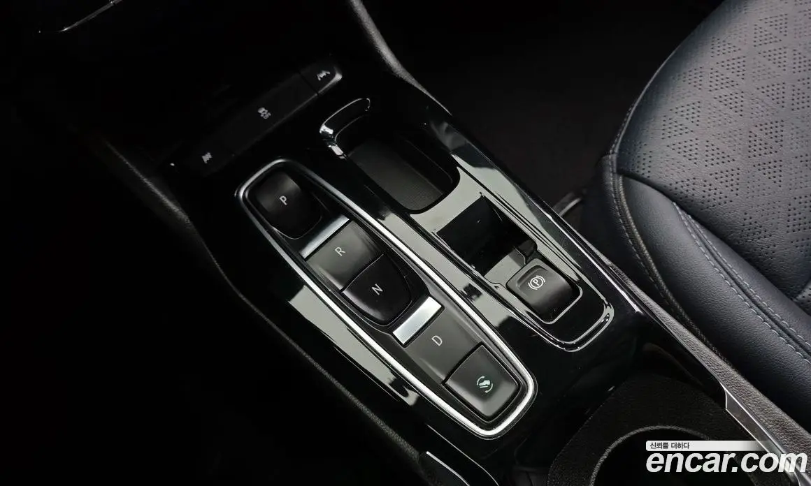 Chevrolet 볼트 EUV 2022 0.2 автомат (гидро), фото 12
