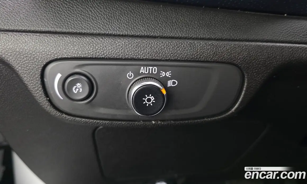 Chevrolet 볼트 EUV 2022 0.2 автомат (гидро), фото 18