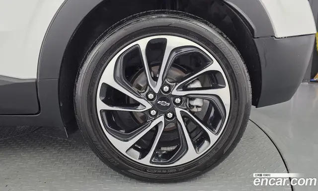 Chevrolet 볼트 EUV 2022 0.2 автомат (гидро), миниатюра 7