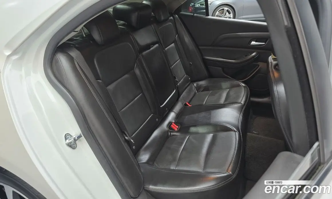 Chevrolet Malibu 2015 2.0 автомат (гидро), фото 12 Chevrolet Malibu 2015 2.0 автомат (гидро), фото 12