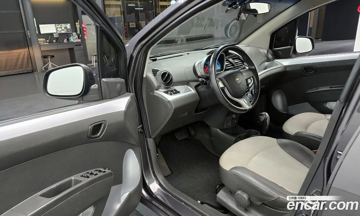 Chevrolet Spark 2013 1.0 автомат (гидро), фото 13