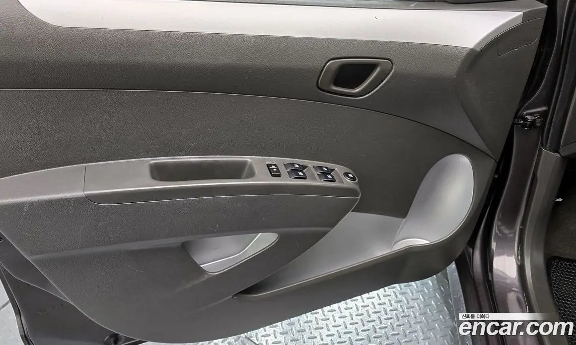 Chevrolet Spark 2013 1.0 автомат (гидро), фото 14