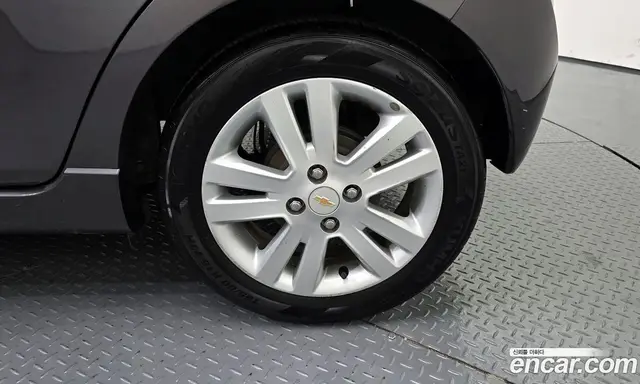 Chevrolet Spark 2013 1.0 автомат (гидро), миниатюра 7