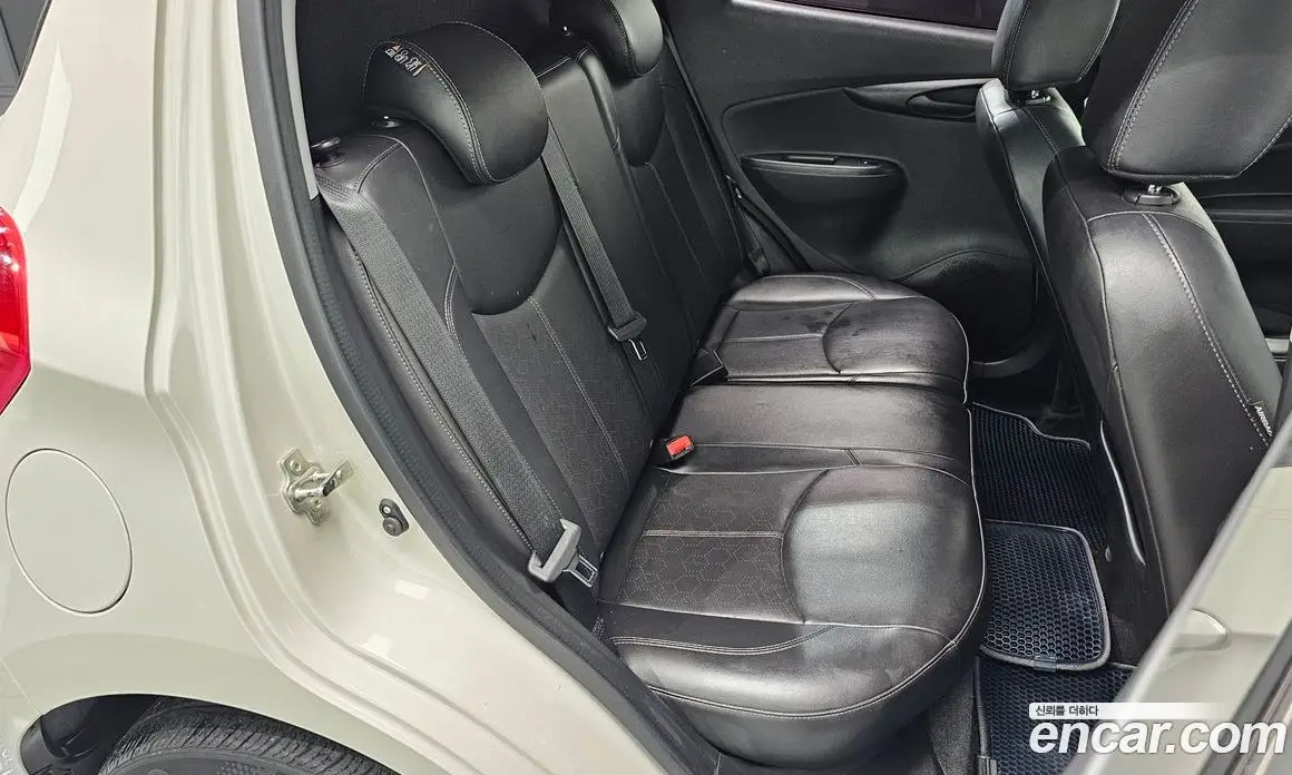 Chevrolet Spark 2015 1.0 автомат (гидро), фото 16