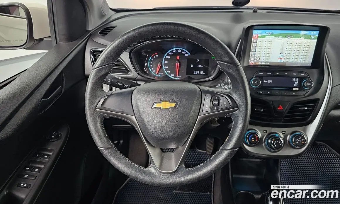 Chevrolet Spark 2015 1.0 автомат (гидро), фото 17