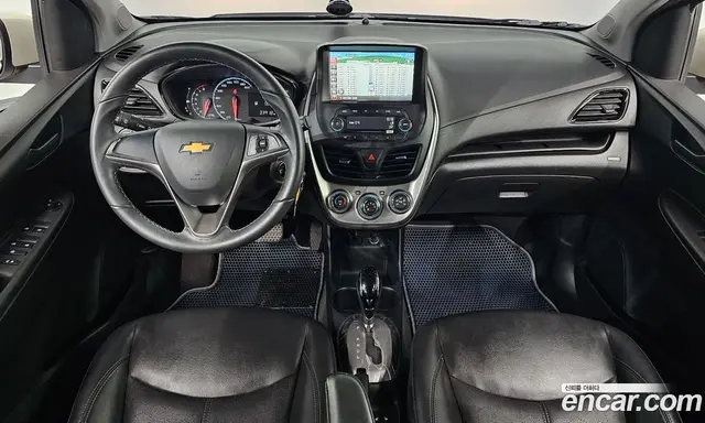 Chevrolet Spark 2015 1.0 автомат (гидро), миниатюра 9