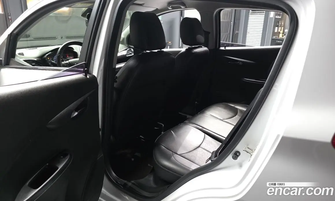 Chevrolet Spark 2016 1.0 автомат (гидро), фото 16