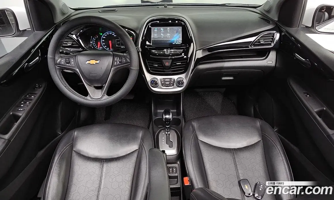 Chevrolet Spark 2016 1.0 автомат (гидро), фото 10
