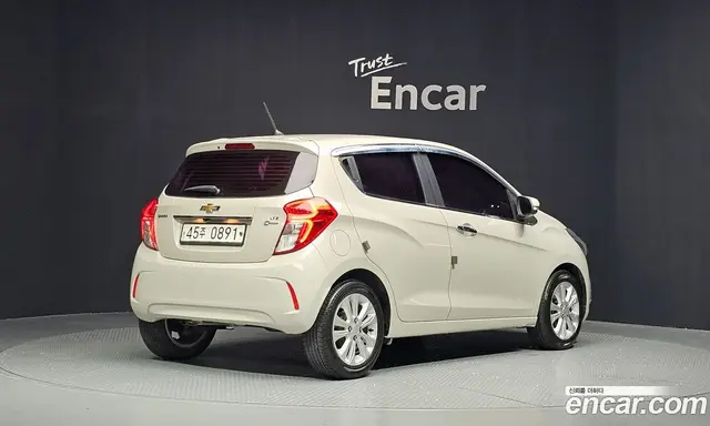 Chevrolet Spark 2016 1.0 автомат (гидро), миниатюра 2