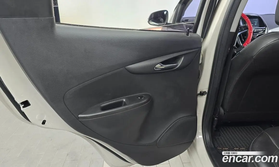 Chevrolet Spark 2016 1.0 автомат (гидро), фото 15