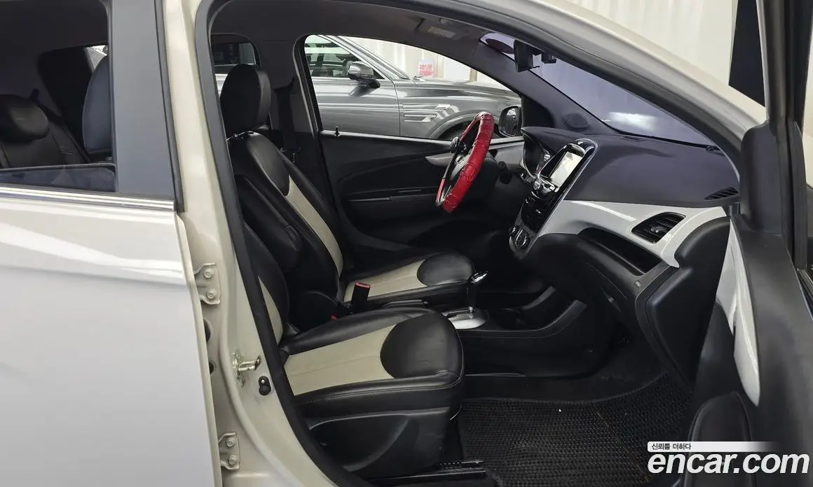Chevrolet Spark 2016 1.0 автомат (гидро), фото 16