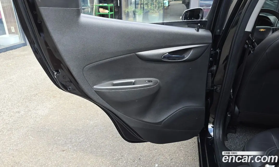 Chevrolet Spark 2019 1.0 автомат (гидро), фото 15