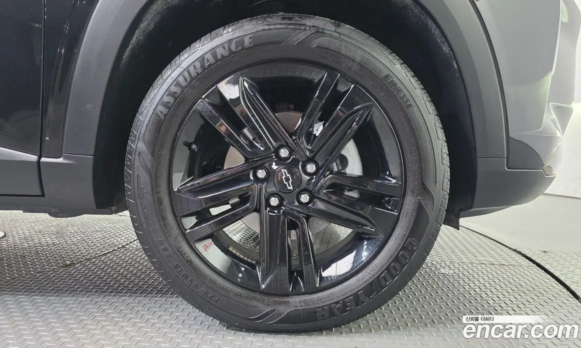 Chevrolet Trax 2023 1.2 автомат (гидро), фото 7