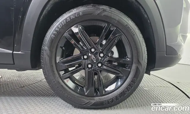 Chevrolet Trax 2023 1.2 автомат (гидро), миниатюра 7