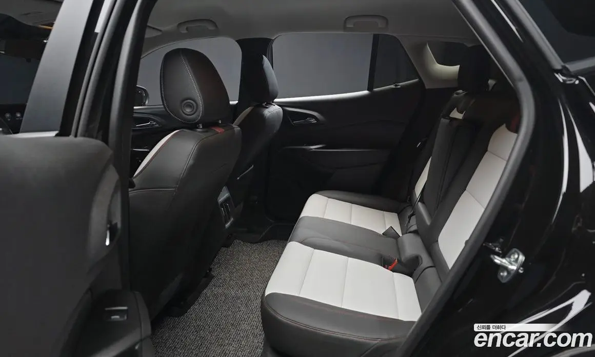 Chevrolet Trax 2025 1.2 автомат (гидро), фото 18