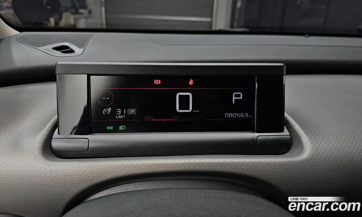 Citroen C4 Cactus 2019 1.5 автомат (гидро), фото 11