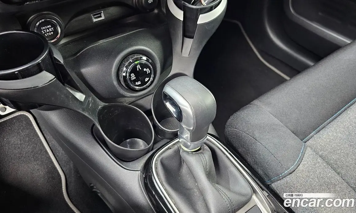 Citroen C4 Cactus 2019 1.5 автомат (гидро), фото 12