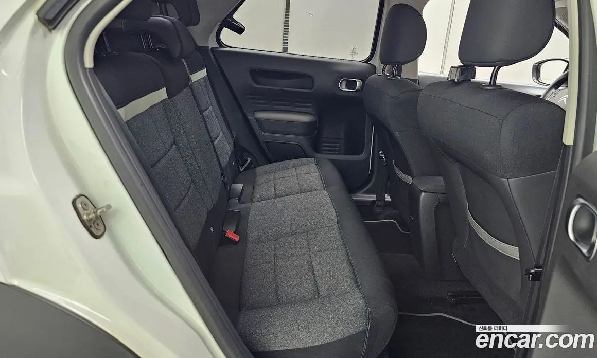 Citroen C4 Cactus 2019 1.5 автомат (гидро), фото 18