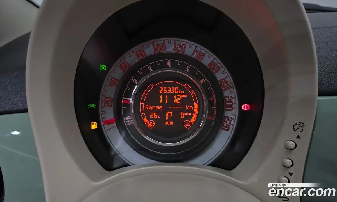 Fiat 500 2017 1.4 автомат (гидро), фото 8 Fiat 500 2017 1.4 автомат (гидро), фото 8