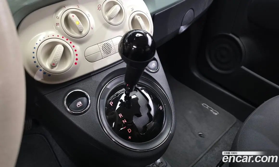 Fiat 500 2017 1.4 автомат (гидро), фото 9 Fiat 500 2017 1.4 автомат (гидро), фото 9