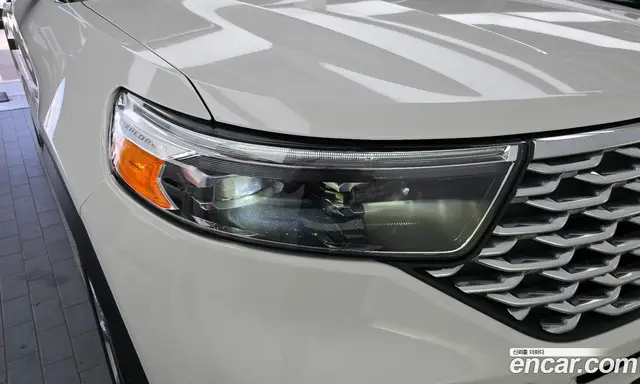 Ford Explorer 2022 3.0 автомат (гидро), миниатюра 8 Ford Explorer 2022 3.0 автомат (гидро), миниатюра 8