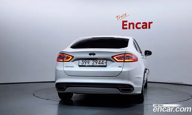 Ford Mondeo 2017 2.0 автомат (гидро), миниатюра 4