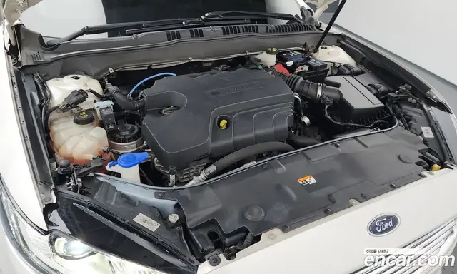 Ford Mondeo 2017 2.0 автомат (гидро), миниатюра 6