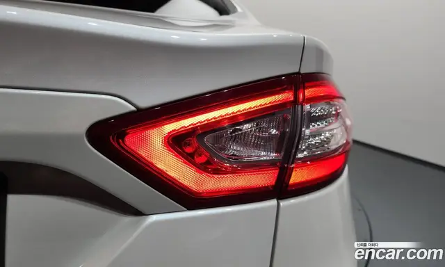 Ford Mondeo 2017 2.0 автомат (гидро), миниатюра 9