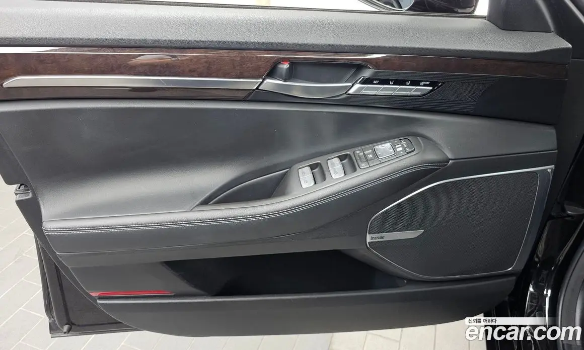 Genesis EQ900 2017 3.8 автомат (гидро), фото 14
