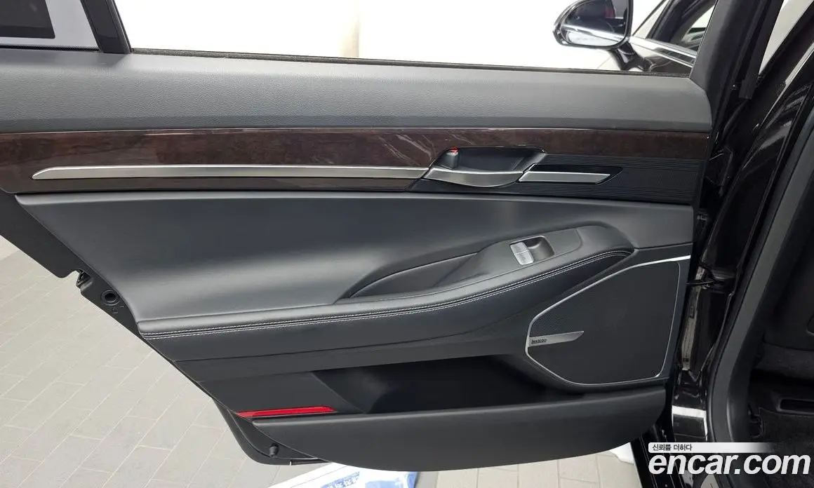 Genesis EQ900 2017 3.8 автомат (гидро), фото 15